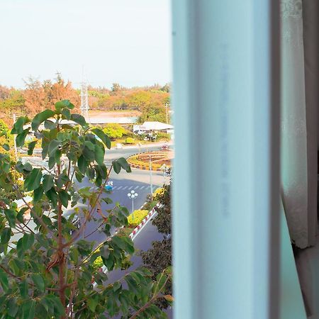 Nhat Nga Hotel 붕타우 외부 사진