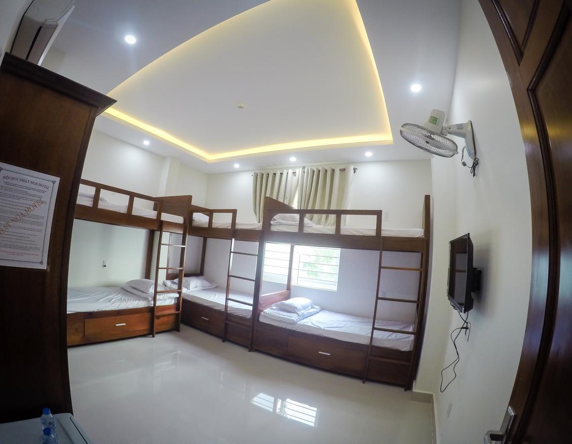 Nhat Nga Hotel 붕타우 외부 사진