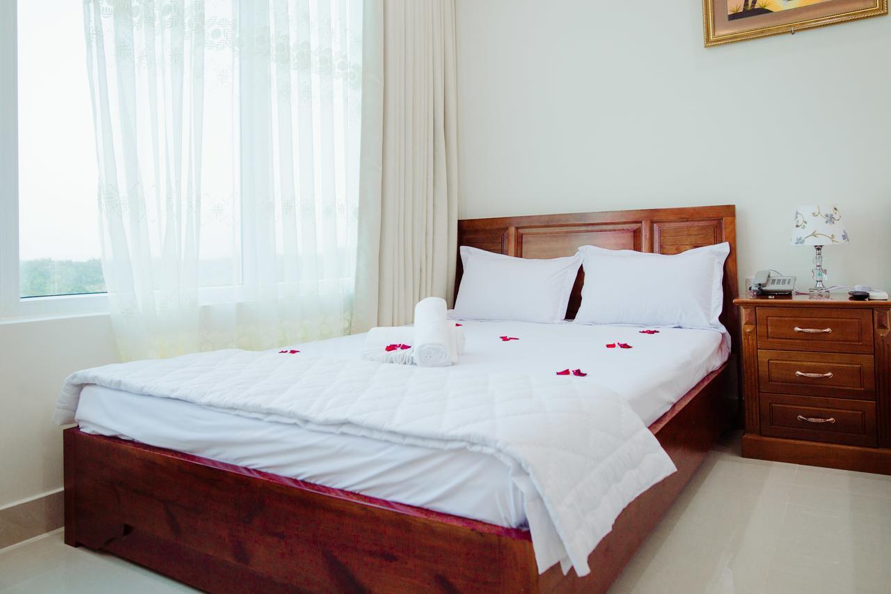 Nhat Nga Hotel 붕타우 외부 사진
